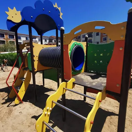 Lily - 408a Szozopol