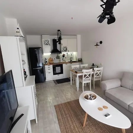 Lily - 408a Apartman *