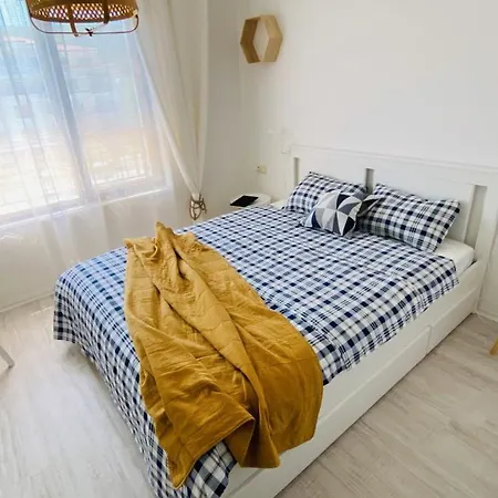 Lily - 408a Apartman